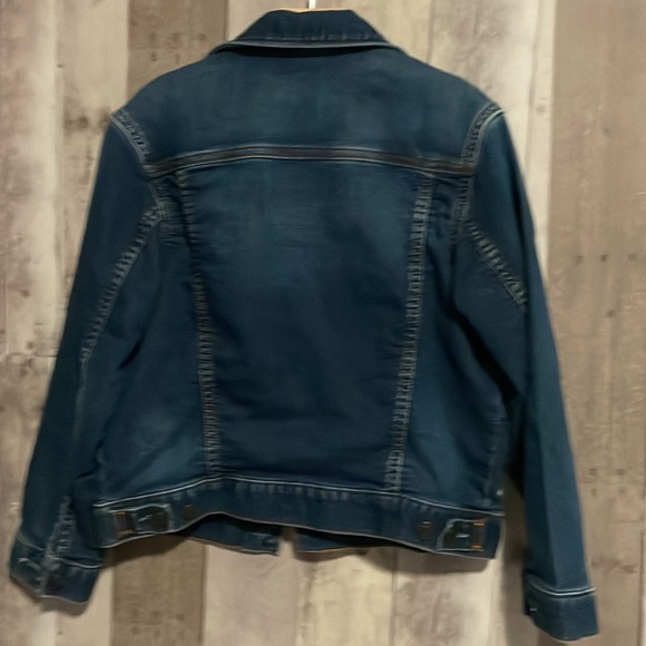 GAP Kids stretchy denim jacket size medium - Picture 4 of 5